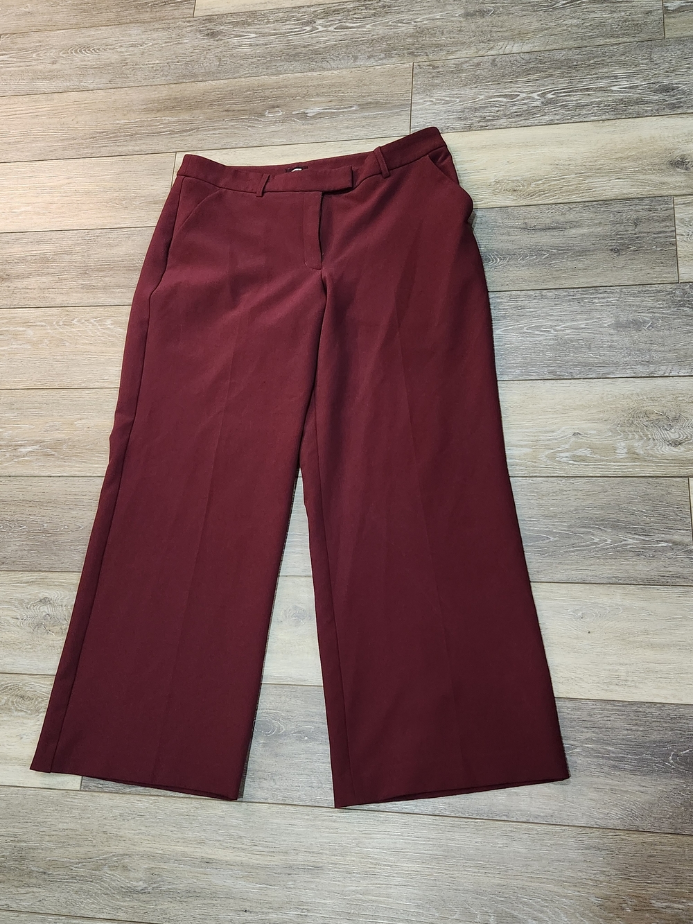 Express Wide-Leg Dress Pants in Deep Burgundy Wine Size 14 Slim